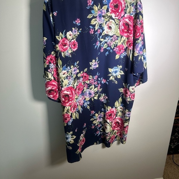 Chic Soul Floral Kimono 1X - Picture 4 of 4
